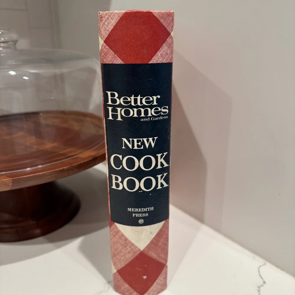 Vintage Better Homes and Gardens New Cook Book Red Gingham Plaid Binder 1960s